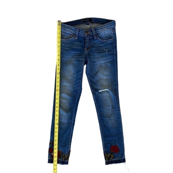 Flying Monkey Skinny Jeans Embroidered Roses 24 🌹 - Picture 7 of 12